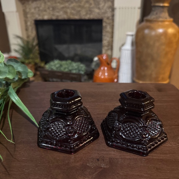 15 Piece Ruby Red Glass Avon Set. No chips. - Picture 6 of 9